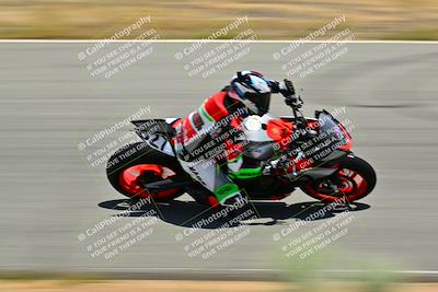 media/May-31-2025-Classic Track Day (Sat) [[da23ab3028]]/Group A/Session 4 (Turns 4 and 6)/